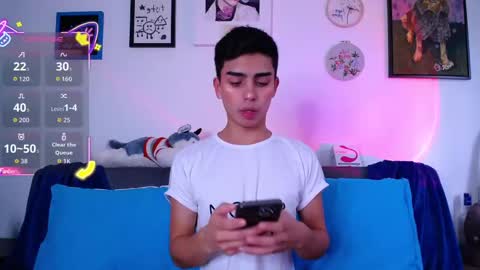 Snapshot of owenblue__ chatting on September 27, 9:45 pm Owen Independent model online show from September 27, 9:45 pm