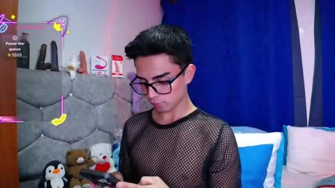 Snapshot of owenblue__ chatting on September 30, 1:16 am Owen Independent model online show from September 30, 1:16 am