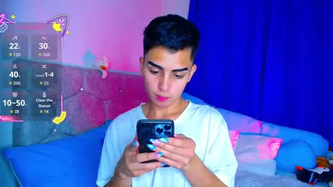 Snapshot of owenblue__ chatting on October 14, 7:22 am Owen Independent model online show from October 14, 7:22 am