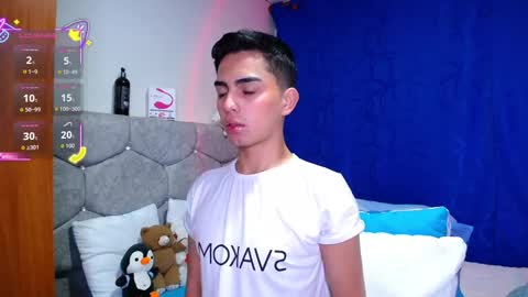 Snapshot of owenblue__ chatting on September 14, 2:14 am Owen Independent model online show from September 14, 2:14 am