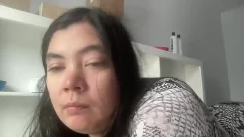 oxovickyoxo online show from November 9, 5:26 pm