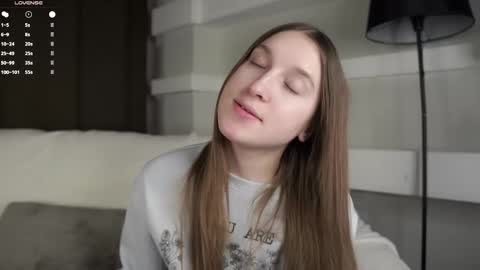 Caroline or just Lina online show from January 7, 1:10 am