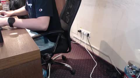 ozilla0699 online show from December 30, 11:49 pm