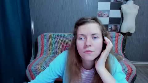 Ella online show from March 8, 7:01 am