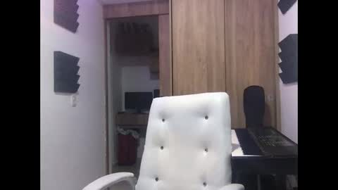 paisaexotico online show from October 22, 12:58 am