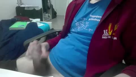 pere online show from April 16, 7:03 pm