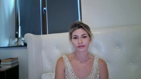 Pamela051087 online show from June 22, 2:13 pm