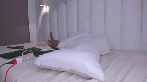 pamela online show from November 26, 11:56 pm