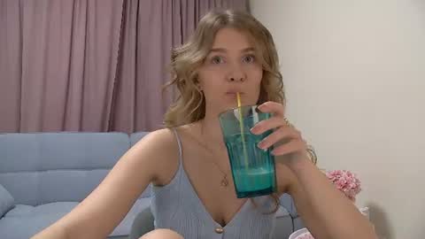 Pamela Blair online show from June 13, 7:46 pm