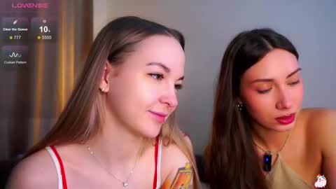 daniella online show from March 28, 9:00 am