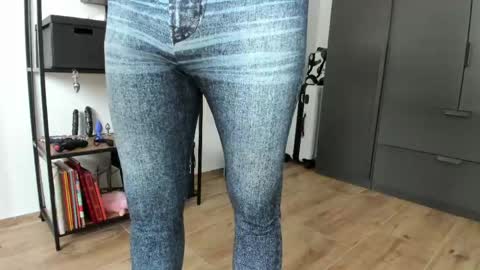 pampersandspanking online show from April 12, 9:02 am