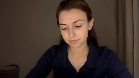 Lia online show from July 28, 9:58 pm