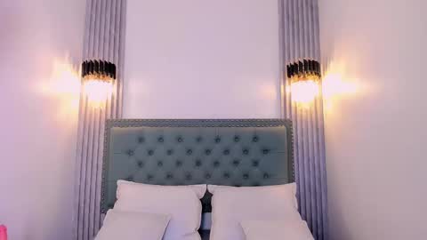    online show from February 19, 6:00 pm