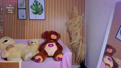 paola online show from October 27, 2:44 am