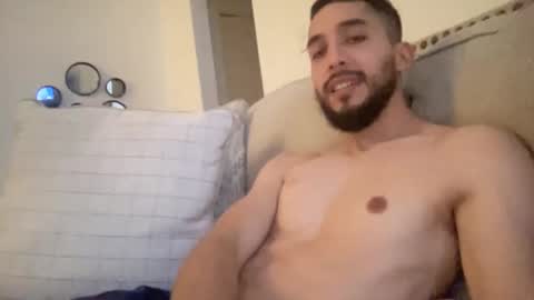 papicubano_guapo23cm online show from December 12, 8:57 am