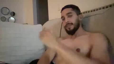 papicubano_guapo23cm online show from September 26, 7:38 am