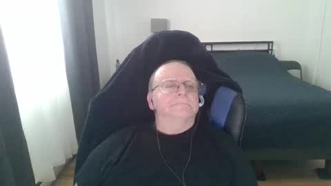 papilly online show from March 8, 6:56 pm