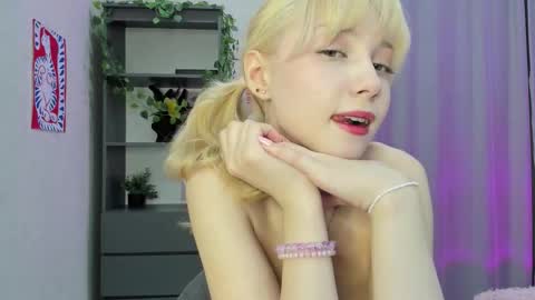 Melena online show from November 1, 9:19 am