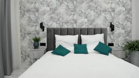 Melena online show from October 5, 8:45 am