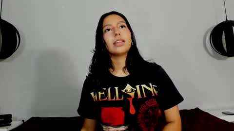 paranoidtemptaion_ online show from February 26, 3:46 am