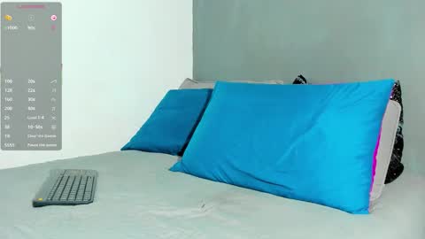 paronti online show from December 13, 11:55 pm