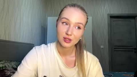 Milana online show from July 17, 2:30 pm