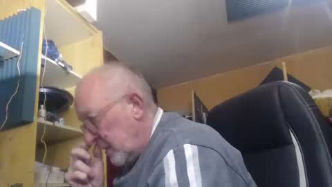 pascal88881 online show from December 28, 8:48 am