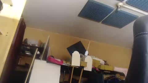 pascal88881 online show from December 28, 10:02 pm