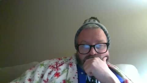 Snapshot of passporttraveler1 chatting on January 15, 1:34 am passporttraveler1 online show from January 15, 1:34 am