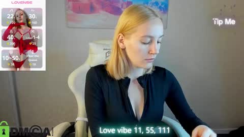 patr1cia_hart online show from September 10, 12:22 am