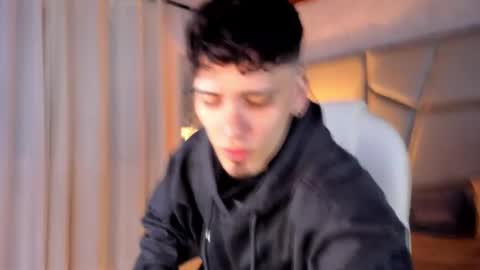 patrick_rouse online show from December 7, 11:56 am