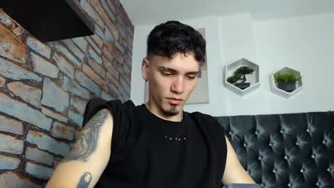 patrick_rouse online show from December 10, 6:06 pm