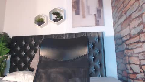 patrick_rouse online show from January 3, 8:32 pm