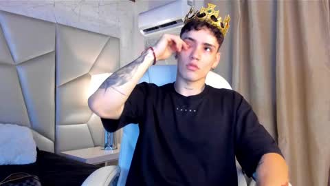 patrick_rouse online show from January 15, 5:26 pm