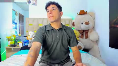 Patrick online show from July 19, 2:03 am