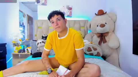 Patrick online show from June 16, 1:42 am