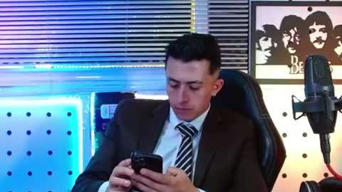 Darko0717  online show from July 28, 3:21 pm