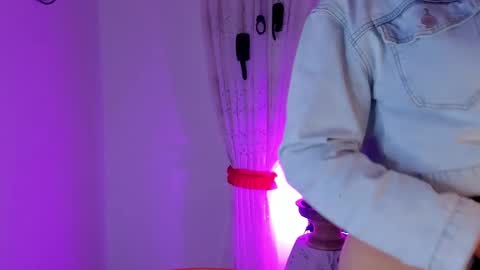 Snapshot of pattymilf_ofc chatting on October 22, 7:26 pm Patty online show from October 22, 7:26 pm