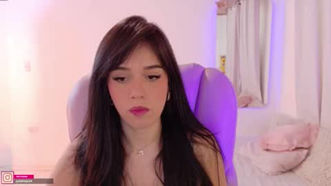 Sofa online show from October 4, 9:45 pm