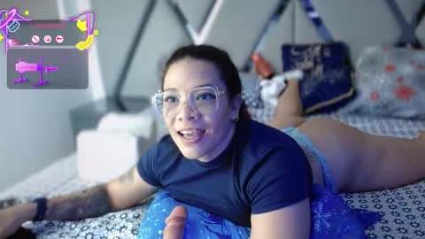 Snapshot of paula_daniela1 chatting on October 21, 10:35 pm Paula online show from October 21, 10:35 pm