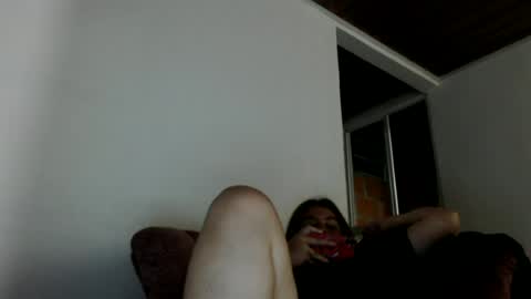 paula_torrez online show from June 18, 3:45 am