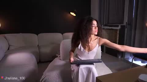 Paula online show from June 13, 6:29 pm