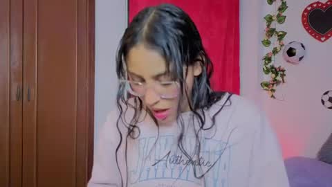 Paula  online show from July 21, 3:30 am