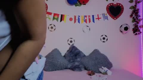 Paula  online show from July 15, 4:51 am