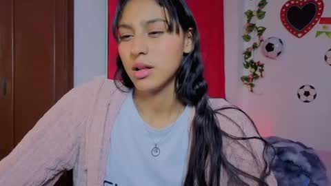 Paula  online show from July 7, 7:23 am