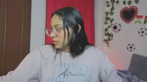 Paula  online show from July 1, 4:21 am