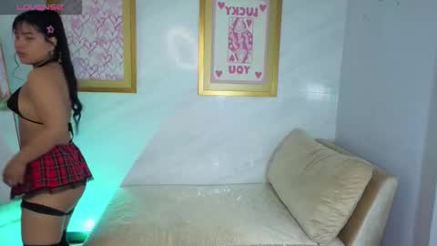 Live 800am 200pm COLOMBIAN HOUR online show from February 24, 1:47 pm