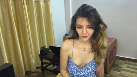 Isla  Chase online show from January 10, 6:28 pm