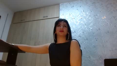 Paulina Rubio online show from November 28, 8:05 pm