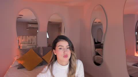 Paulina Santos  online show from September 10, 7:26 pm